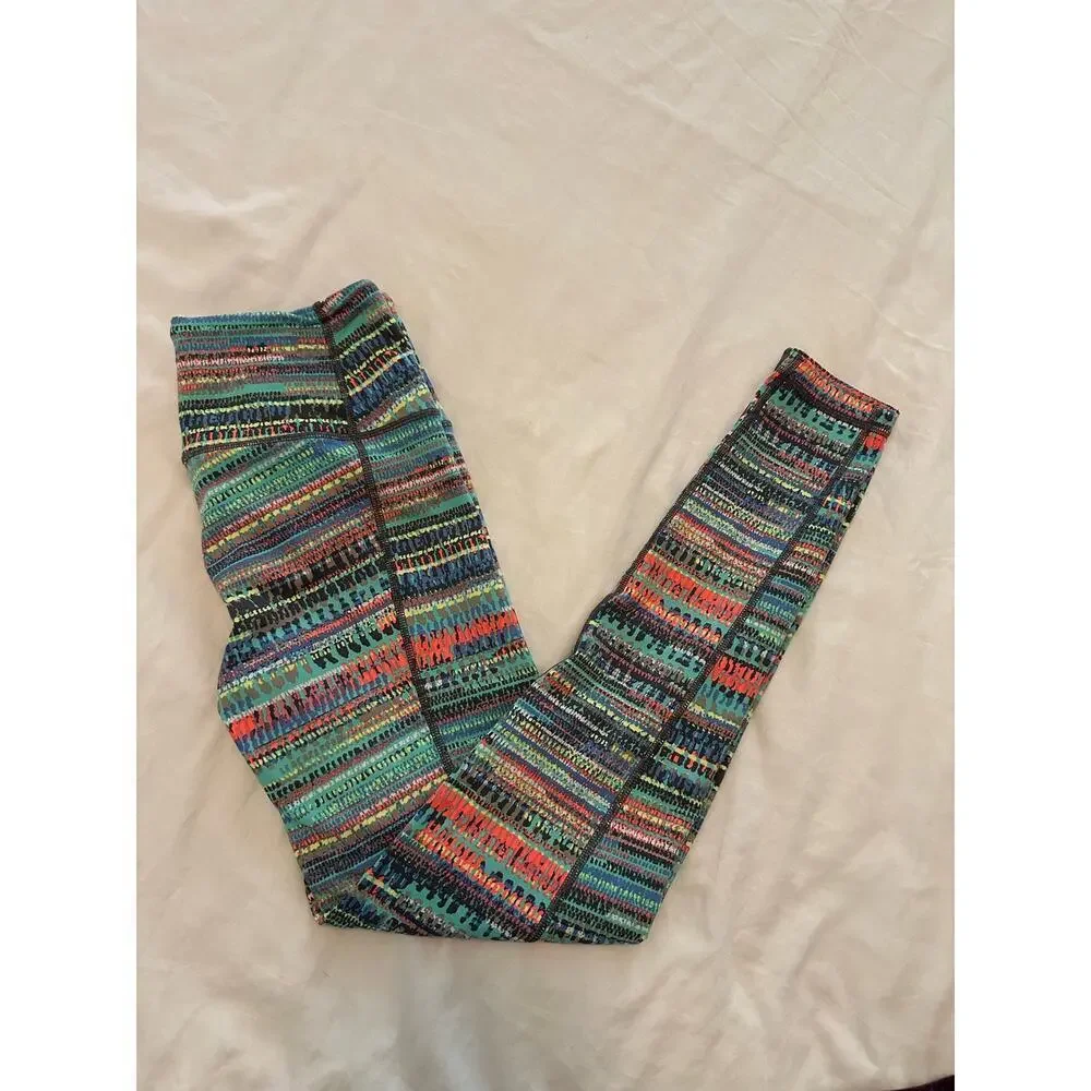 Victoria Secret Sport Knockout Striped Leggings- EUC